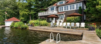 4 bed 4 bath cottage on Indian River of Lake Muskoka