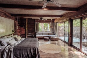 7 bedrooms, free WiFi, bed sheets