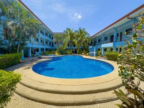 Pool - Marina Loft 110-Marina Loft Retreat – Renovated Studio (Playas del Coco)