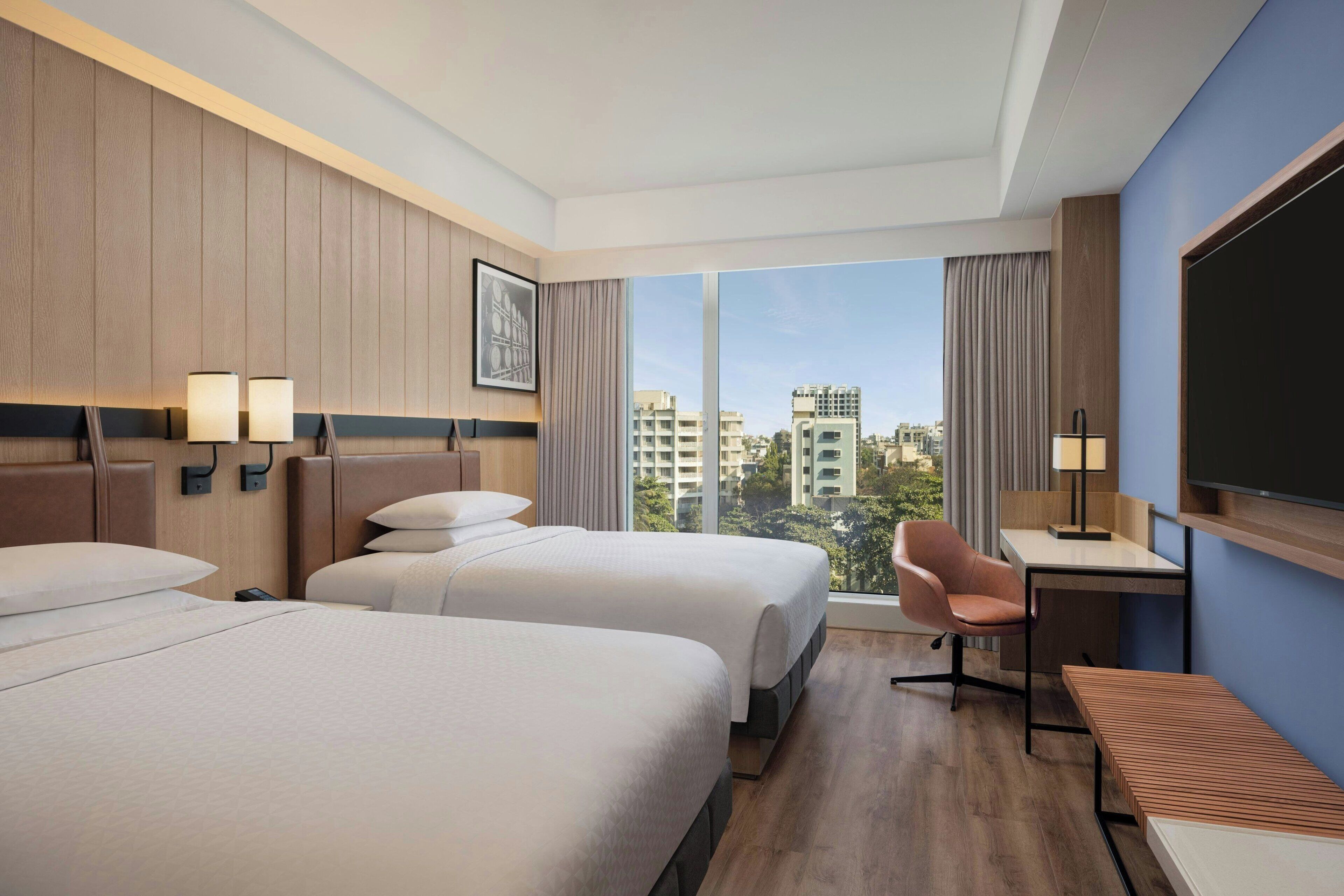 Deluxe Room, 2 Twin Beds, City View | Premium bedding, minibar, in-room safe, desk