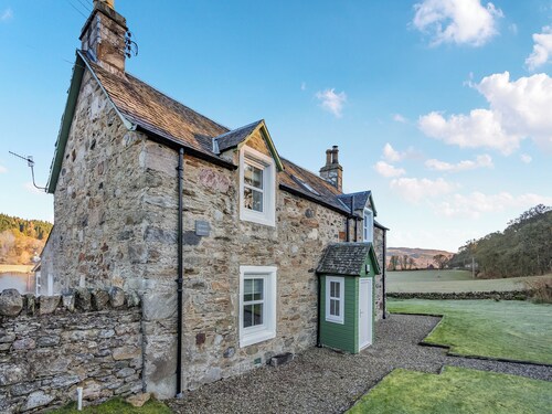 4 bedroom accommodation in Pitlochry