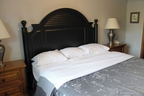 3 chambres, fer et planche à repasser, accès au Wi-Fi (inclus)