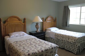 2 chambres, fer et planche Ă repasser, Wi-Fi gratuit, draps fournis