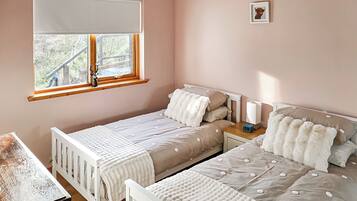 3 habitaciones, wifi gratis y ropa de cama