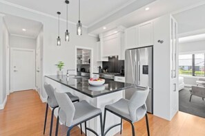 Microwave, oven, stovetop, dishwasher