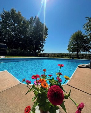 Outdoor pool - CozyHome-HotTub-Pool-WI-FI-KingBed-ArcadeGames-PoolTable (Goshen)