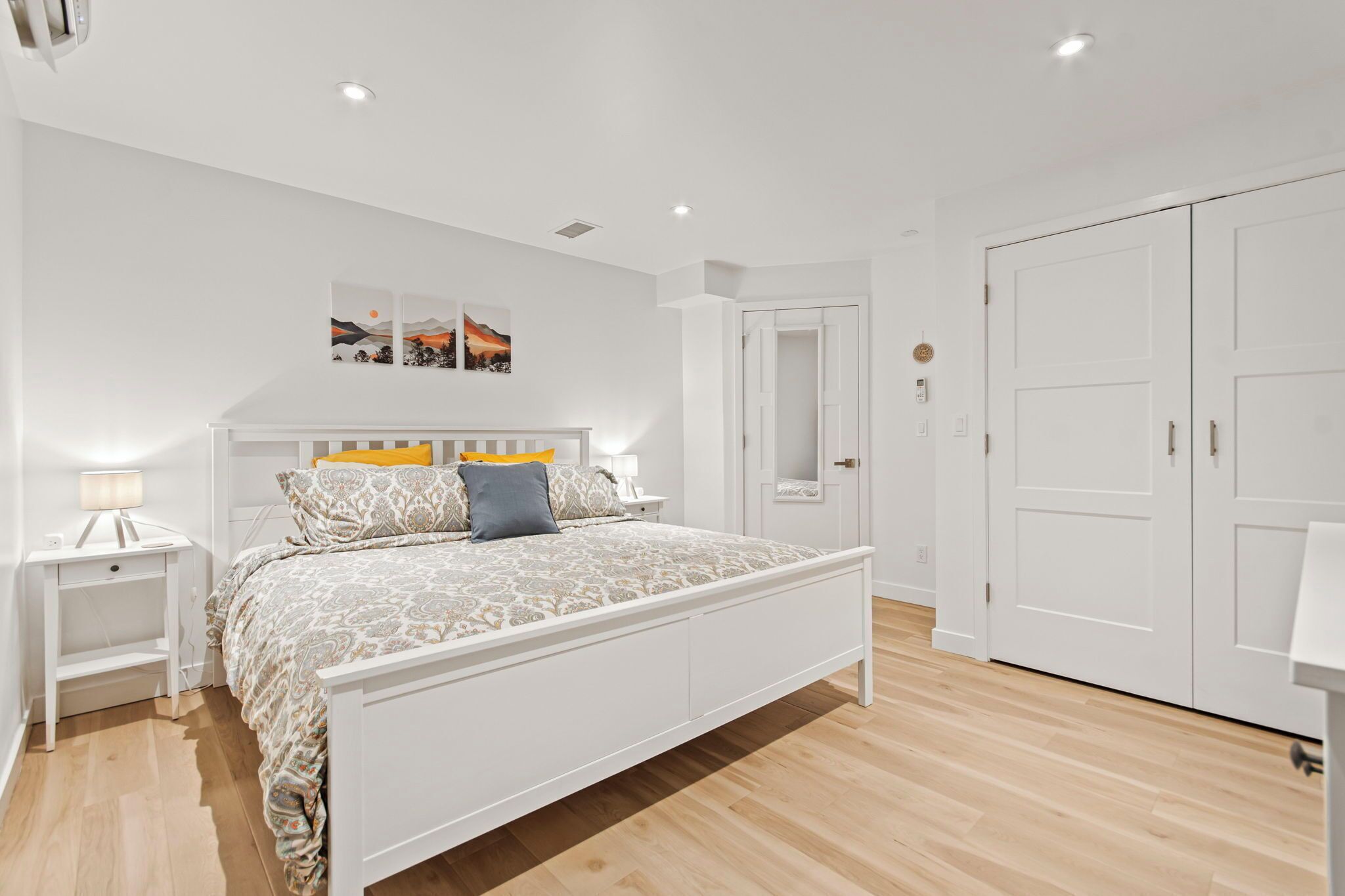 2 chambres, fer et planche à repasser, Wi-Fi gratuit, draps fournis
