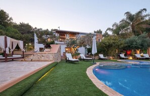 Pool - Cozy home in Sant Antoni de Portman (Sant Antoni de Portman)