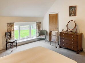 4 chambres, Wi-Fi gratuit, draps fournis