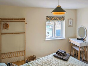 3 bedrooms, free WiFi, bed sheets - 3 bedroom accommodation in Eyam (Eyam)