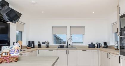 3 bedroom accommodation in South Boisdale