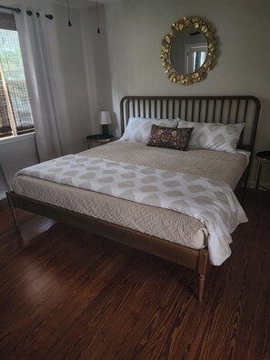 1 bedroom, iron/ironing board, free WiFi, bed sheets