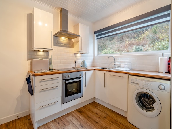 Geschirrspüler, Hochstuhl