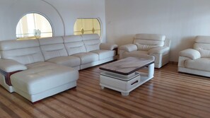 Villa | Interior