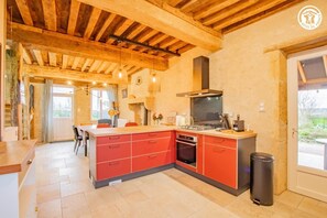 Microwave, oven, dishwasher