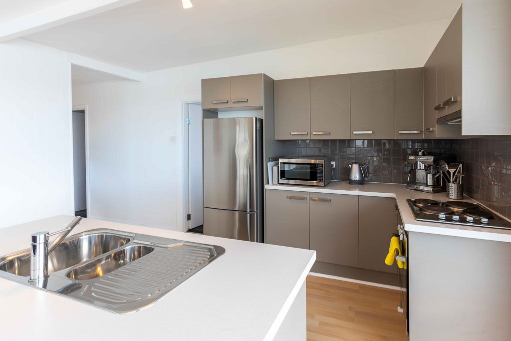 Microonde, forno, lavastoviglie, macchina per tè/caffè