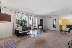 Living area - Relaxing 3BD Scripps Ranch Home by Lake Miramar (San Diego)