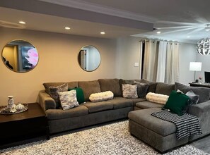 Smart TV, lareira, monitores de computador