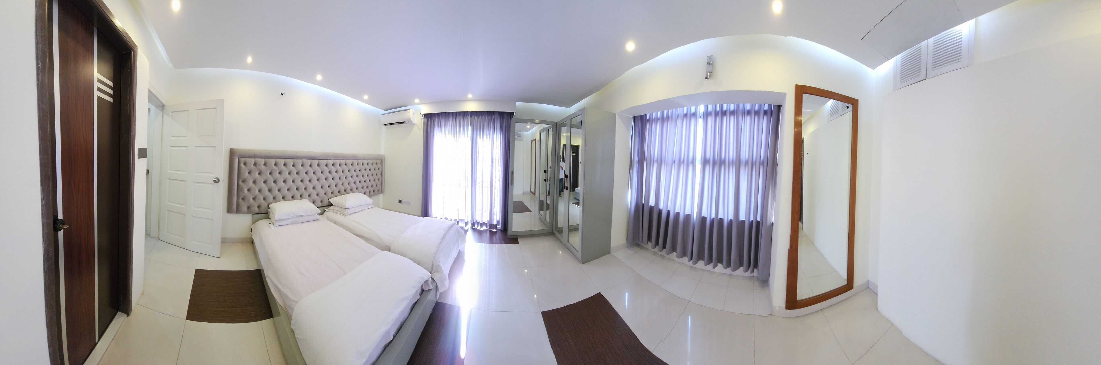 3 chambres, fer et planche à repasser, Wi-Fi gratuit, draps fournis