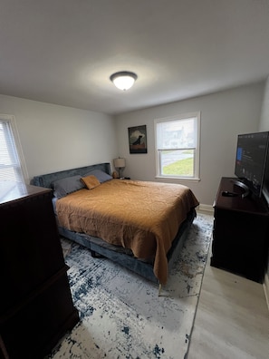 1 chambre, fer et planche Ă repasser, Wi-Fi, draps fournis