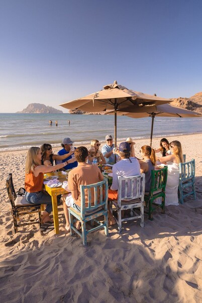 2-bedroom condo on Danzante Bay.