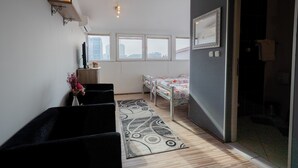 Comfort Double or Twin Room, City View - Hotel Rozmantic (Skopje)