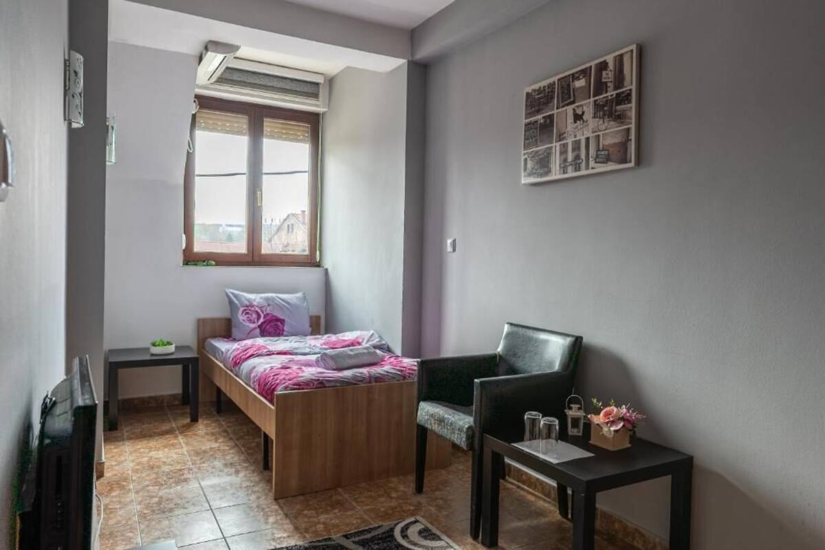 Iron/ironing board (on request), WiFi (free)