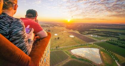 Travertine Vineyard Retreat - Stay Among the Vines