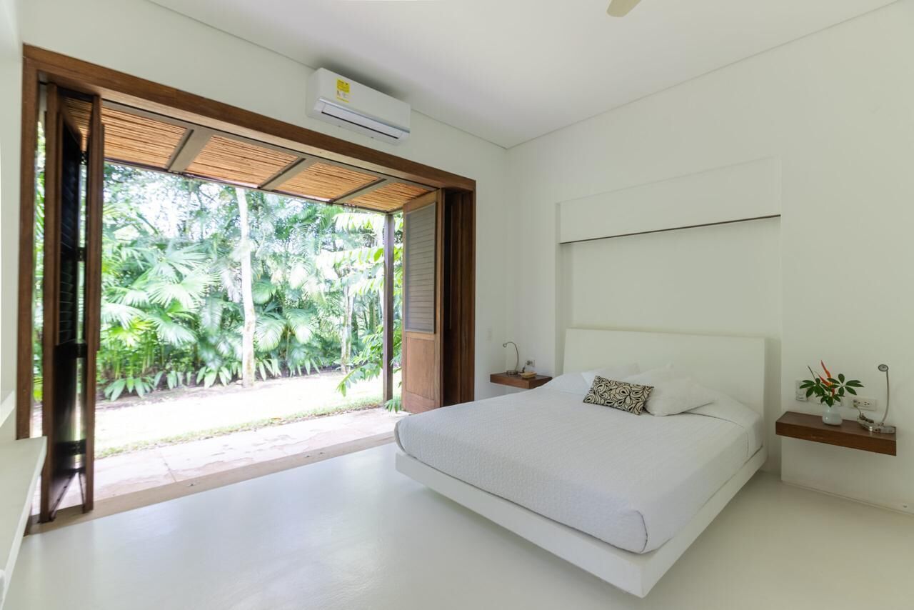 Luxury House | Bilik Mandi | Pancuran mandi 