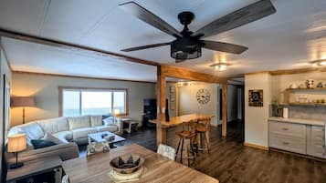 Smart TV, video games, books, stereo