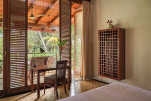 1 chambre, literie de qualité supérieure, bureau
