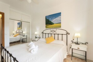 7 bedrooms, free WiFi, bed sheets - Villa Cas Fusteret (Inca)
