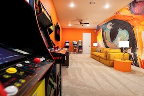 Game room - Mothership Arlington: Walk to World Cup: Pool Heated Spa Mini Golf Games & More (Arlington)