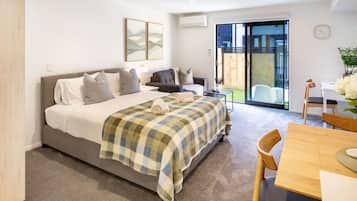 1 bedroom, desk, iron/ironing board, free WiFi