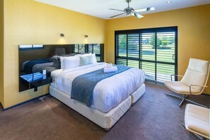 5 Schlafzimmer, Bügeleisen/Bügelbrett, kostenloses WLAN, Bettwäsche