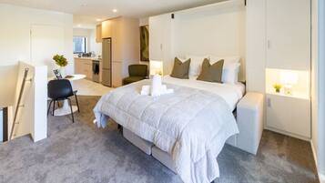 1 bedroom, desk, iron/ironing board, free WiFi