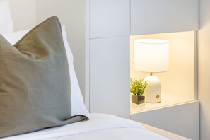 1 Schlafzimmer, Schreibtisch, Bügeleisen/Bügelbrett, kostenloses WLAN