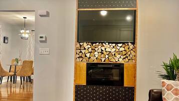 Älytelevisio, takka