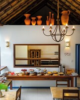 Ókeypis morgunverðarhlaðborð daglega