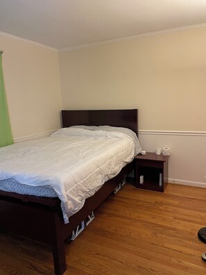 1 bedroom, iron/ironing board, WiFi