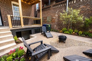 Terrace/patio - Rustic Retreat on The Hill (St Louis)