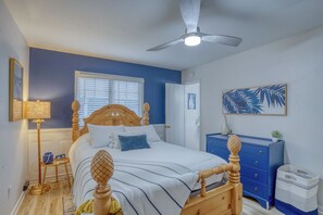 3 chambres, fer et planche à repasser, accès au Wi-Fi (inclus)