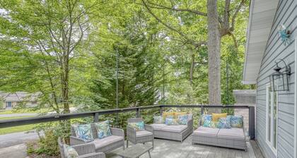 BeachBird Bungalow - Loft/Deck/Sleeps 10! - Minutes to Rehoboth & Lewes Beach