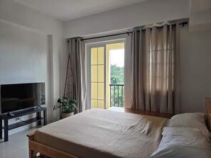 1 bedroom, WiFi, bed sheets