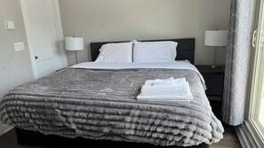 4 habitaciones, escritorio, tabla de planchar con plancha y wifi gratis