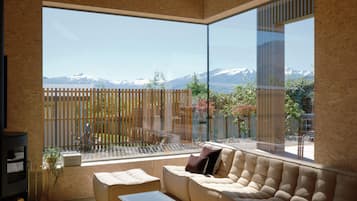 Maison Luxe, 3 chambres, vue partielle sur le lac | Coin séjour | Télévision