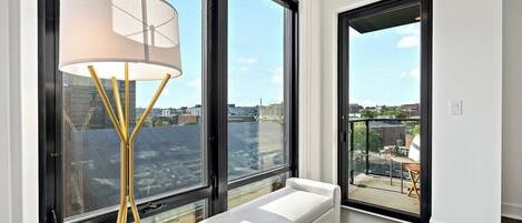 TV connectée, cheminée