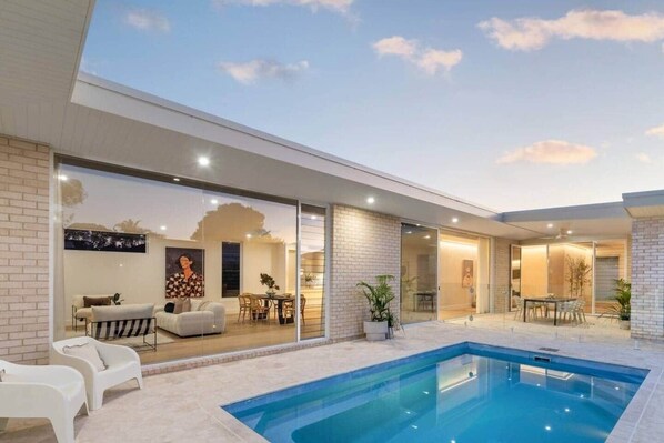 Outdoor pool, a heated pool