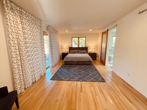 3 多间卧室、熨斗/熨衣板、WiFi、床单