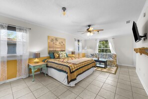 3 bedrooms, WiFi, bed sheets